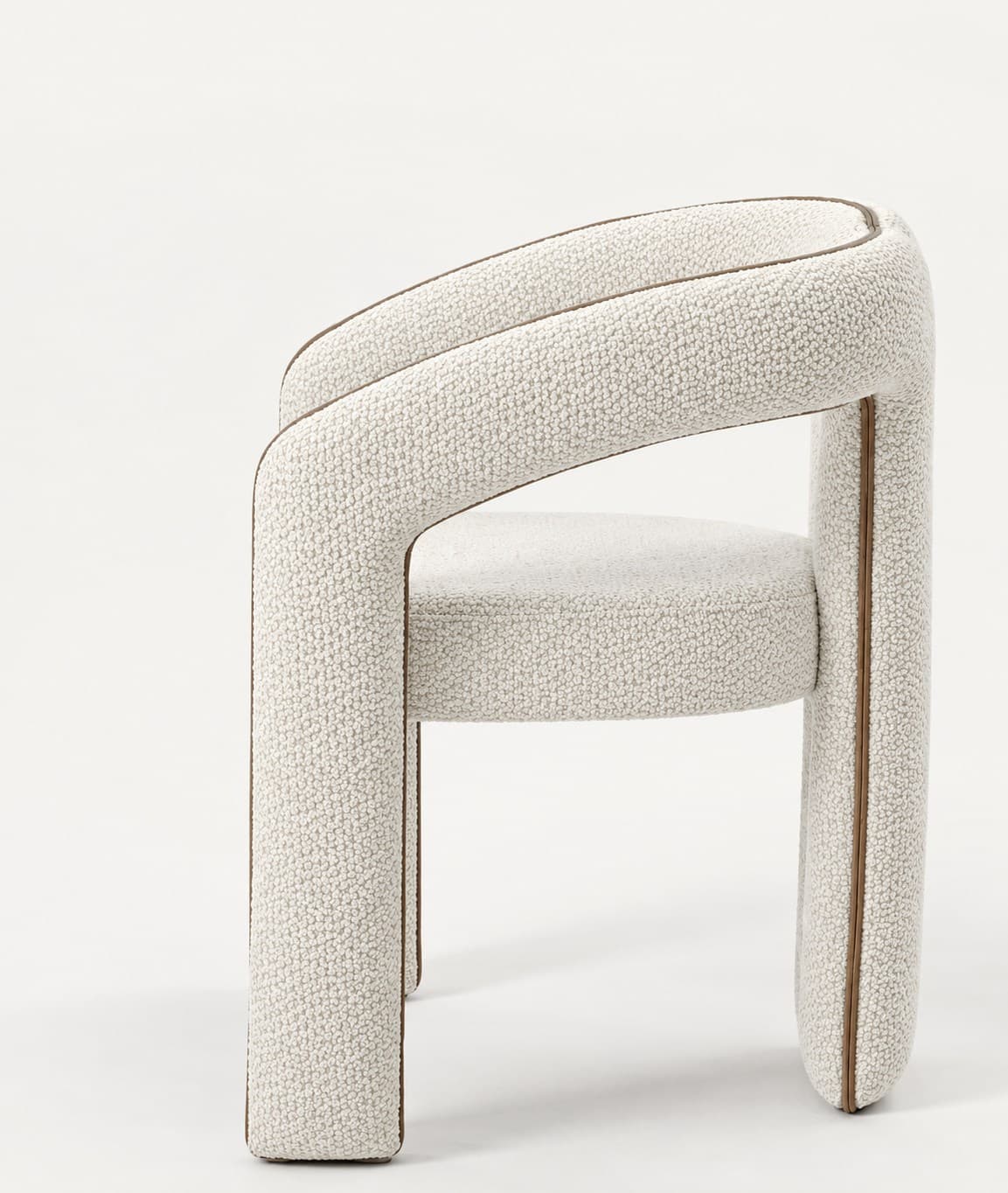 Pera sculptural chair by M-FOUR, side view